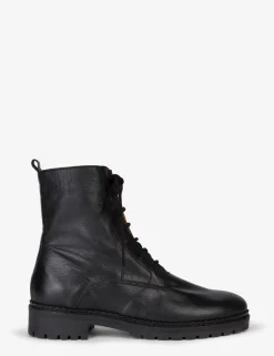 Penelope Chilvers Bartholomew Leather Boot