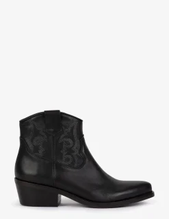 BOY Penelope Chilvers Cassidy Leather Cowboy Boot
