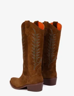 BOY Penelope Chilvers Goldie Embroidered Cowboy Boot
